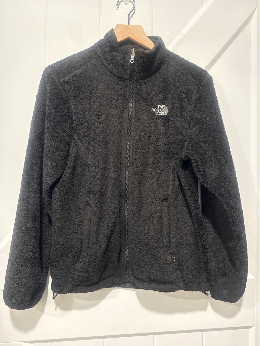 The North Face Women's Black Osito Jacket, M